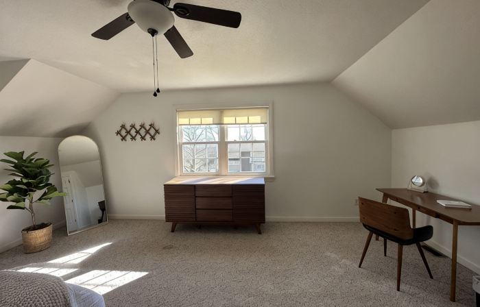 Estate on Market • Sleeps up to 10