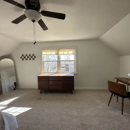 Estate on Market • Sleeps up to 10