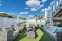 Beautiful 6 bedroom beach house with pool and elevator! Steps from the beach! - 4-Star