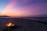 Steps To Beach - Spacious Clean Cottage w/ Cook - Villas