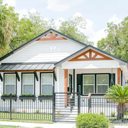 Lamar Villa-3 bed 2.5 bath with outdoor kitchen