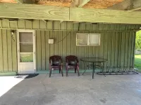 Mountain Biker's Heaven, Quiet 2-Bedroom, 1 Bath Near Trails and National Parks