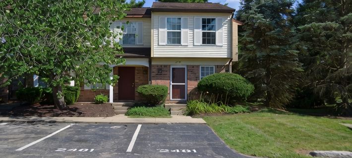 Townhouse in the Pines Hotele w: Bloomington