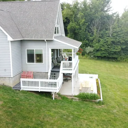 Peace Pond Acres in the heart of the Finger Lakes Hotels in Naples