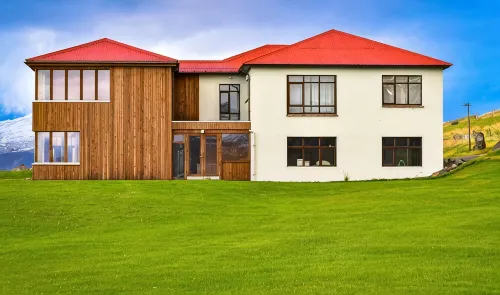 Convenient summer house on the Nollur farm at Eyafjord