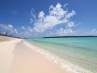 Marine Lodge Marea Hoteles cerca de Playa de Yonaha Maehama