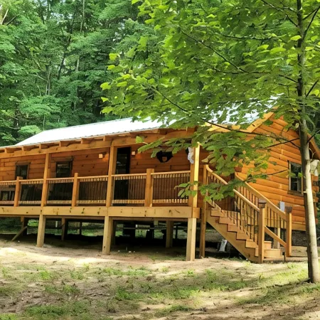 Secluded East TN Log Cabin