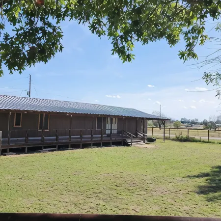 Country Living located Mid-Way between Granbury and Glen Rose.