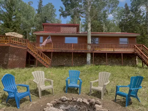 Arrowhead Sanctuary!! Beautiful Cabin! Deck with Fire Pit & Incredible Views!