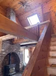 Hill top home located on 30 acres with privacy and surrounding natural beauty. - Alphydda