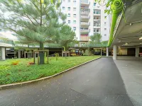Montempô Appart'hôtel Bordeaux Belvédère Hotels near Darwin Ecosystem