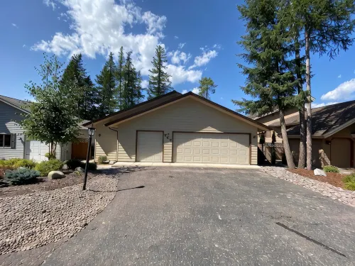 Relaxing 3bd Getaway 20 min to Glacier & 10 min to Whitefish