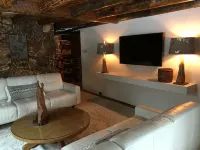 Secluded Log Cabin on 300 Acres Near the Heart of Amish Country Ohio - Chalets
