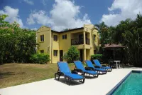 SUMMER SALE Stunning 3 Bed Child Friendly Villa, Private Pool. St James,