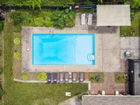 New! Minutes to Downtown - Private Half-Acre Ranch Retreat - Private Pools