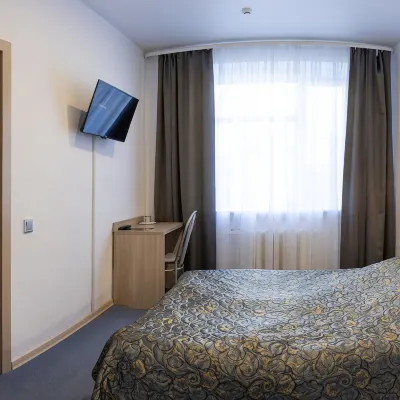 Luki-Servis Hotel - 바
