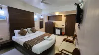 Hotel Aishwarya - 2 Sao