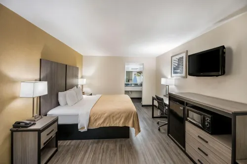 Quality Inn - 2 étoiles