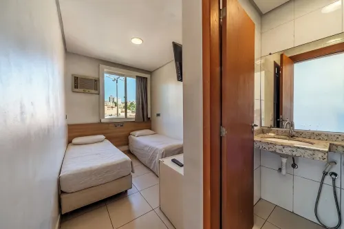 Minuano Hotel Home próximo ao Aeroporto - 2 ดาว