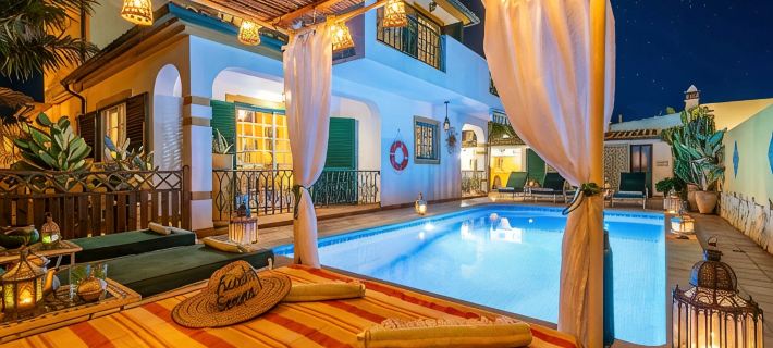 Riad Serpa Galé - Luxury, private pool, AC, wifi and 5 mins from the beach Guia otelleri