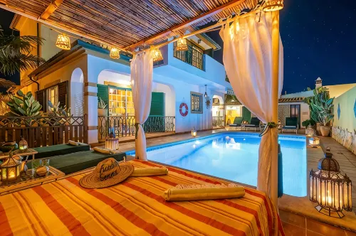 Riad Serpa Galé - Luxury, private pool, AC, wifi and 5 mins from the beach - Villaer