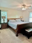Quiet country feeling in the city. 3 bed 2 bath. - Bungalows