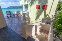 Sea Breeze - AppleSurf! Beachfront one bedroom in Apple Bay - 3성급