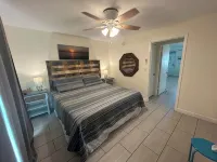 Sombrero Beach Tropical Getaway in the Heart of Marathon - Gym