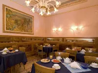 Hotel Joli Hotels near Palermo Catacombs