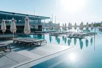 Blubay Apartments by ST Hotels - Rooftop Pools