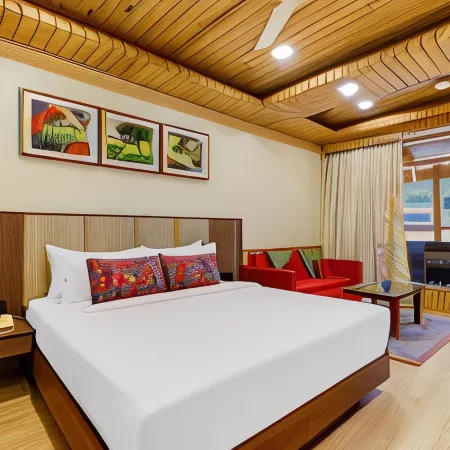 Club Mahindra Janjehli