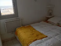 Sea Breeze - Sea View Apartment, 100 Meters from the Beach, Pets Welcome! Hotels in Frontignan