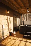 New Luxe Treetop Cabin  Hot tub  Near DT