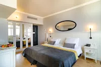 Royal Plaza Hotel