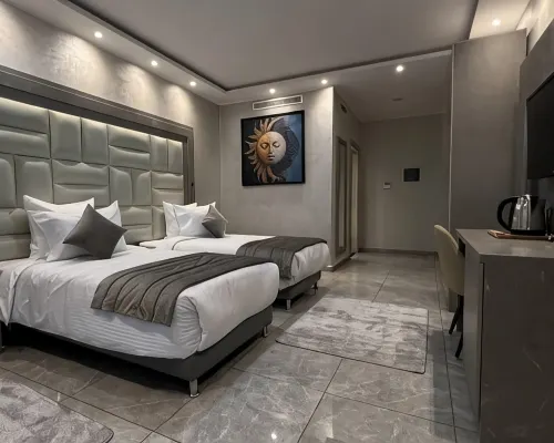 RV Hotel - Dely Brahim Hotels in Cheraga