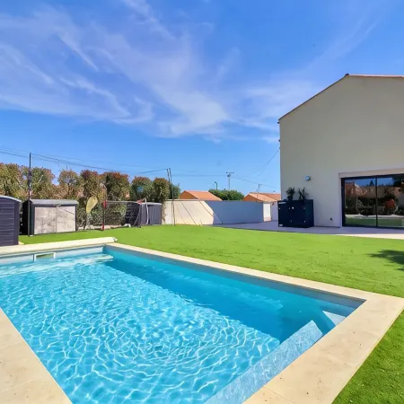 Superbe Villa 6 Couchages + un lit Bébé, Jacuzzi, Piscine, Salle de Sport, Calme