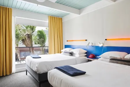 Phoenix Hotel