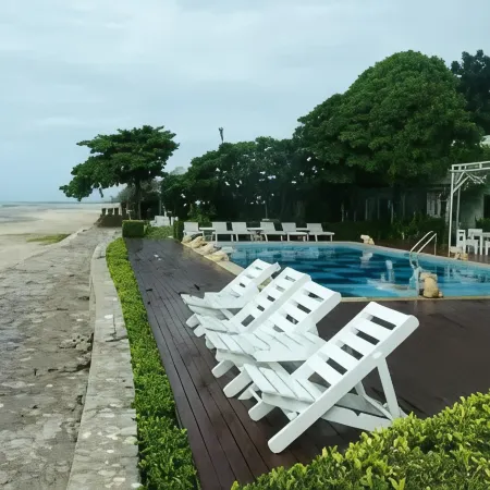 Sea-Sky Resort