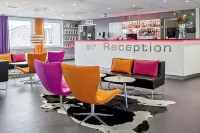 Sure hotel by best western stockholm alvsjo - parcheggio