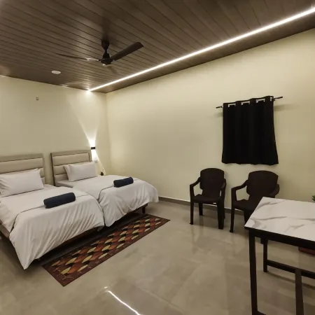 Sunrise Homestay Agra-Rooftop View Taj Mahal