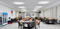 Cactus Hotel - Parking