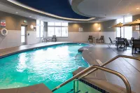 Holiday Inn Express & Suites MADISON CENTRAL by IHG - Airport Shuttle