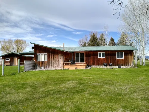 Yellowstone River Retreat in Big Timber, Montana!! A few minutes from Downtown. - 4-Star