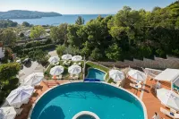Magic Hotel - Pools