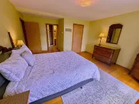 Fantastic Vacation Rental in Lake Como, Sleeps 8-12