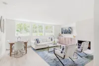 Moby House Aspen: A Curated Retreat w/ 2Br/2BA , Ajax Views  in the Aspen Core - 3 星級