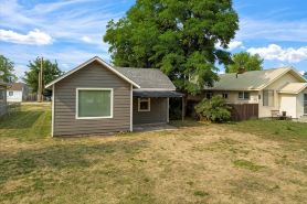 Cozy Cowboy Cabin in Polson: Historic Charm, Modern Comfort Near Flathead Lake
