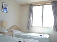 Okierabu Floral Hotel - parking