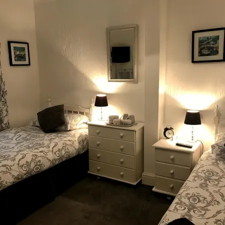 Bridgeside Guest House Hotels in Looe