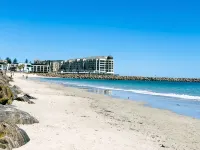 2BR entire apartment beach front 5/22 - New